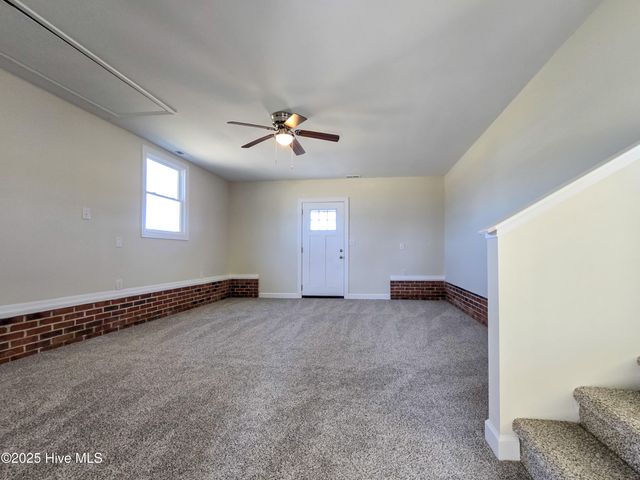 1211 Davis Bay Road, Elizabeth City, NC 27909