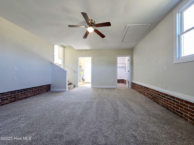 1211 Davis Bay Road, Elizabeth City, NC 27909