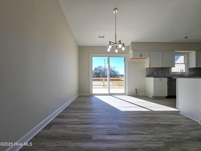 1211 Davis Bay Road, Elizabeth City, NC 27909