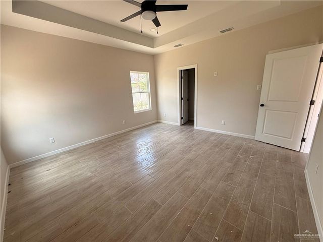 1128 N Maple Street, Alton, TX 78573