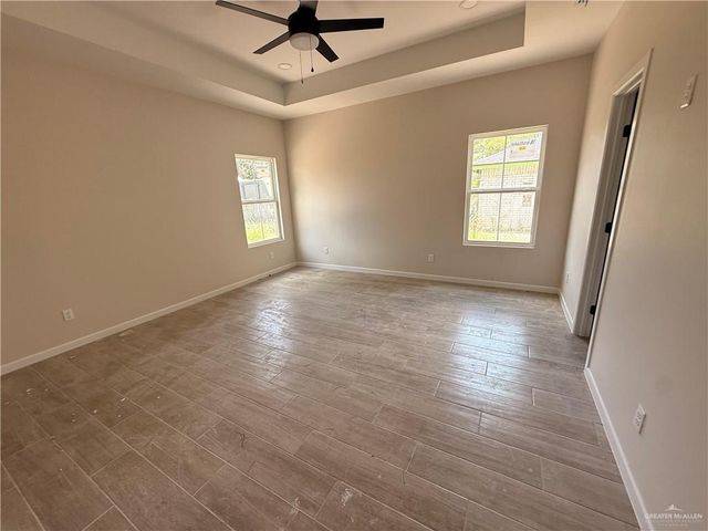 1128 N Maple Street, Alton, TX 78573