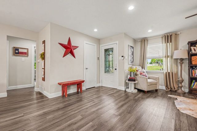 9324 Clearwater Drive, Dallas, TX 75243