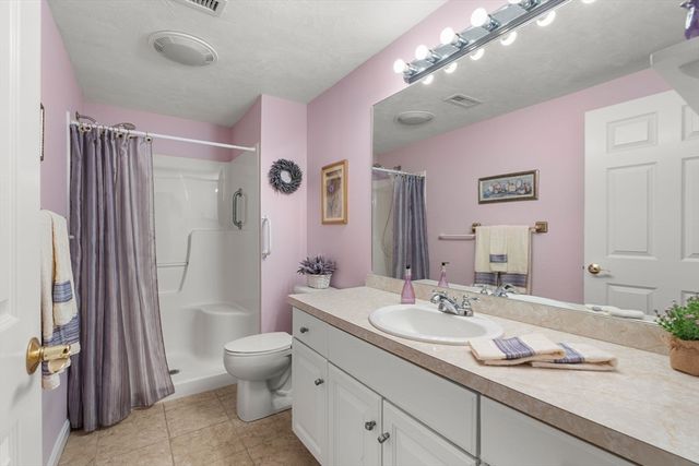 237 Salem St 2, Reading, MA 01867