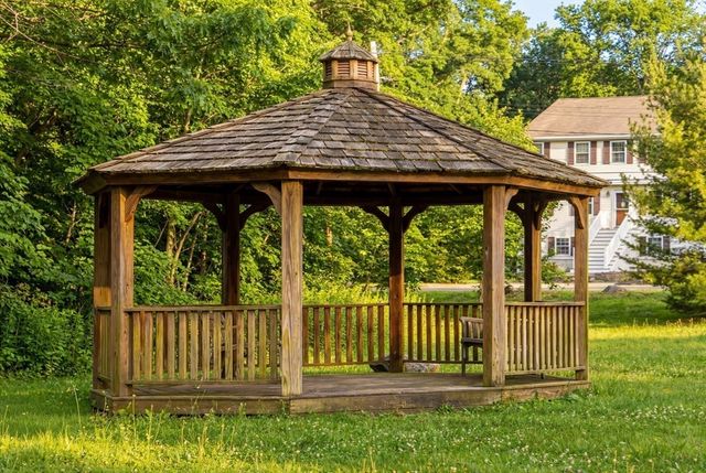 237 Salem St 2, Reading, MA 01867