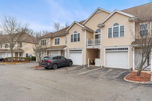 237 Salem St 2, Reading, MA 01867