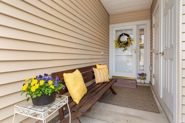 237 Salem St 2, Reading, MA 01867