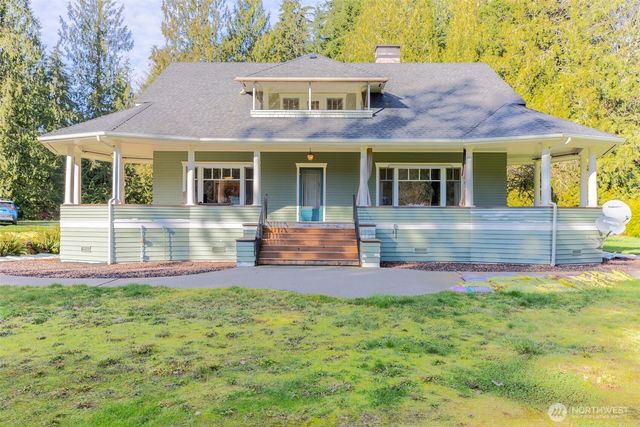 5566 Williams Lake Road, Deming, WA 98244