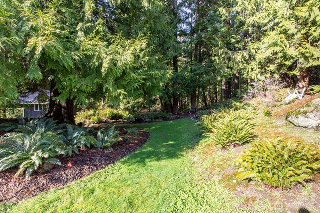 5566 Williams Lake Road, Deming, WA 98244