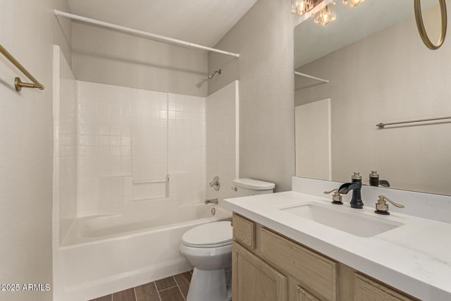 4522 E ROWEL Road, Phoenix, AZ 85050