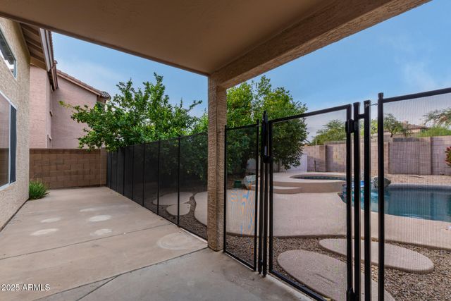 4522 E ROWEL Road, Phoenix, AZ 85050