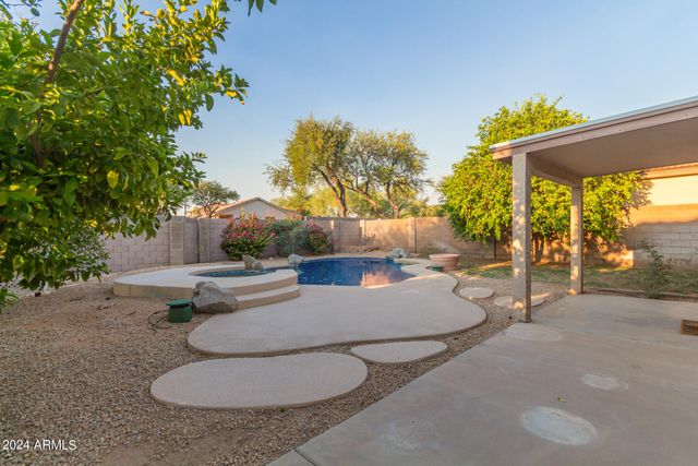 4522 E ROWEL Road, Phoenix, AZ 85050