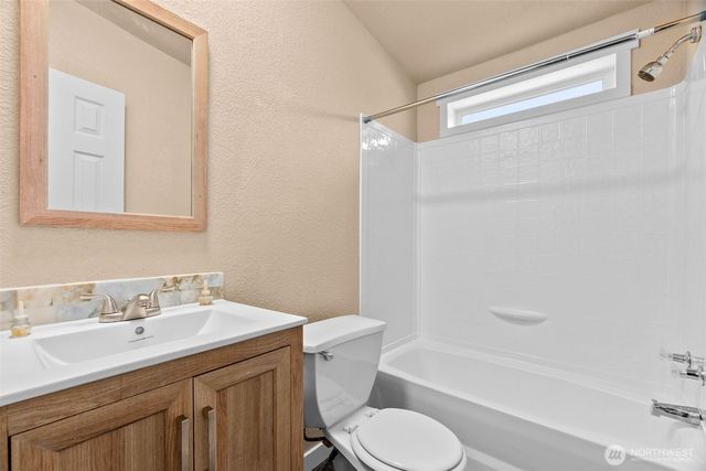 114 Shannon Lane, Chehalis, WA 98532