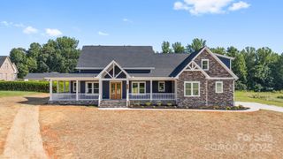 113 Peacehaven Place, Statesville, NC 28625