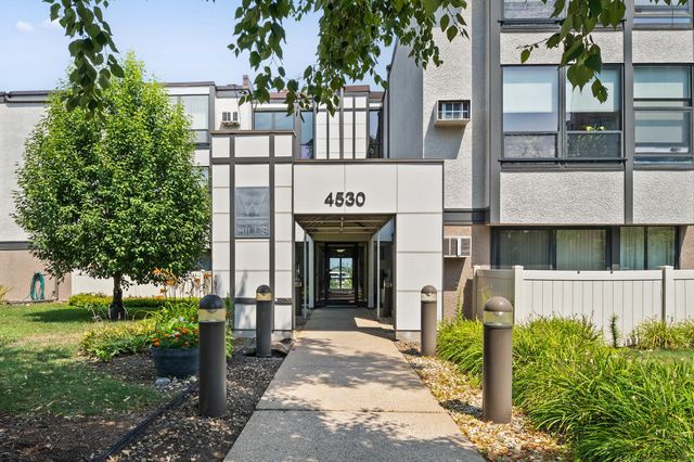 4530 Park Commons Drive 213, Saint Louis Park, MN 55416