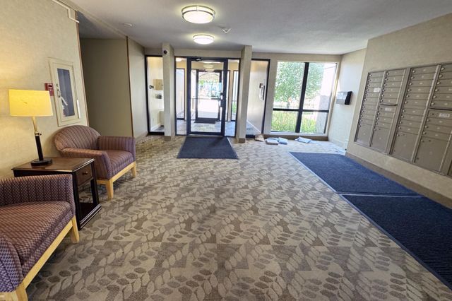 4530 Park Commons Drive 213, Saint Louis Park, MN 55416