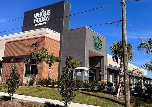 1601 11 STREET N, St Petersburg, FL 33704