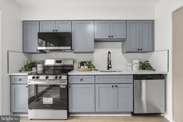 14 POWDEROCK PL, Baltimore, MD 21236