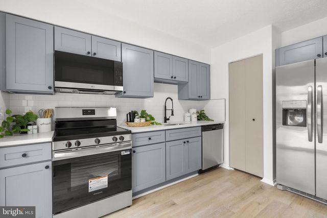 14 POWDEROCK PL, Baltimore, MD 21236