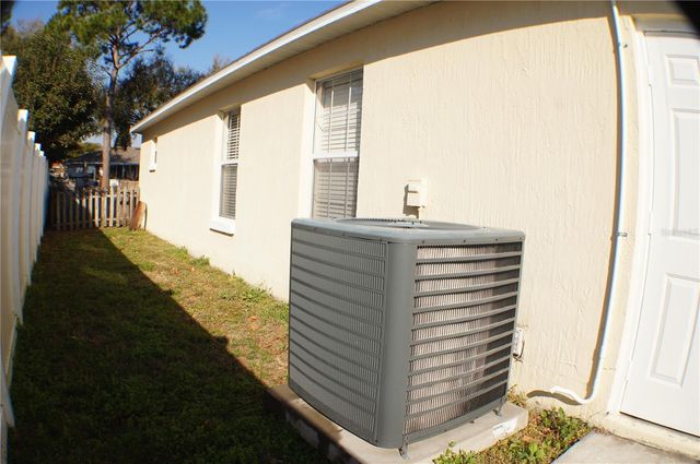 214 EAGLE POINT LOOP, Auburndale, FL 33823