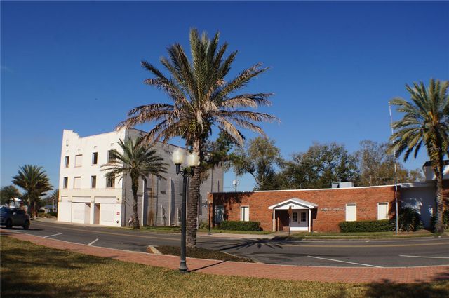 214 EAGLE POINT LOOP, Auburndale, FL 33823