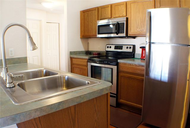 214 EAGLE POINT LOOP, Auburndale, FL 33823