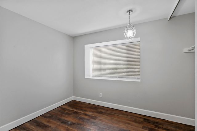 2504 S Fielder Road, Arlington, TX 76015