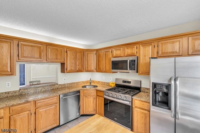 1903 Bayley Court, Bridgewater Twp., NJ 08807