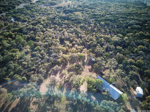 680 ASPEN RDG, Blanco, TX 78606