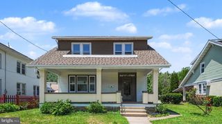 4 MYRTLE AVE, Reading, PA 19606