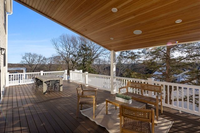 24 Mount Zion Road, Melrose, MA 02176