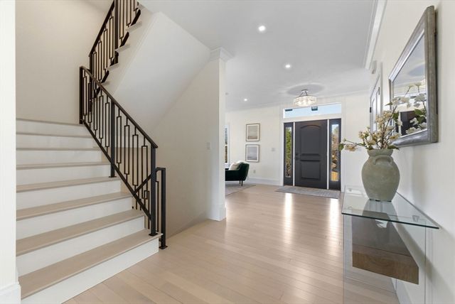 24 Mount Zion Road, Melrose, MA 02176