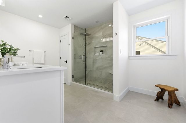 24 Mount Zion Road, Melrose, MA 02176