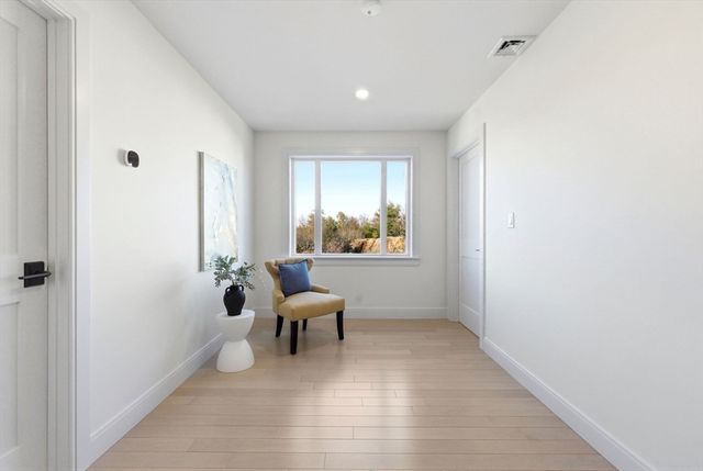 24 Mount Zion Road, Melrose, MA 02176