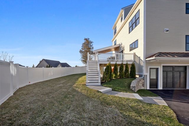 24 Mount Zion Road, Melrose, MA 02176