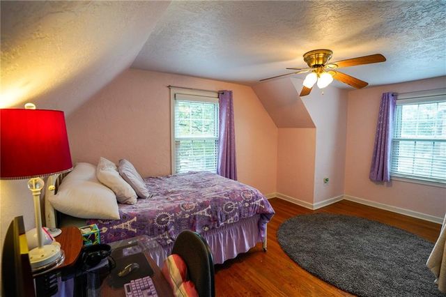 6501 Charlotte Street, Kansas City, MO 64131