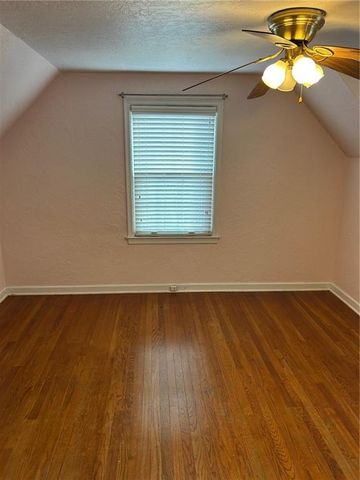 6501 Charlotte Street, Kansas City, MO 64131