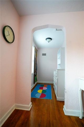 6501 Charlotte Street, Kansas City, MO 64131