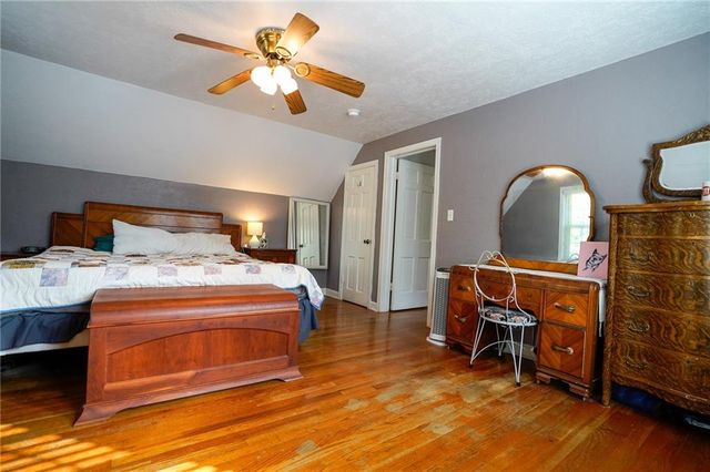 6501 Charlotte Street, Kansas City, MO 64131