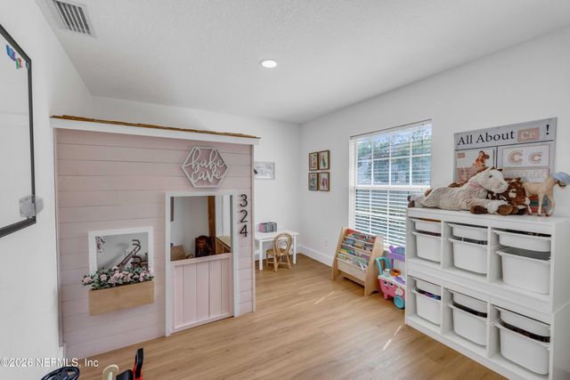 9639 BEMBRIDGE MILL Drive, Jacksonville, FL 32244