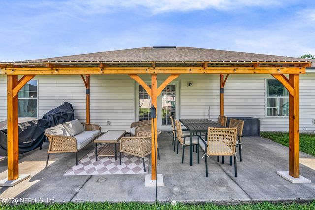 9639 BEMBRIDGE MILL Drive, Jacksonville, FL 32244