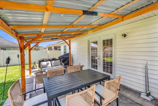 9639 BEMBRIDGE MILL Drive, Jacksonville, FL 32244