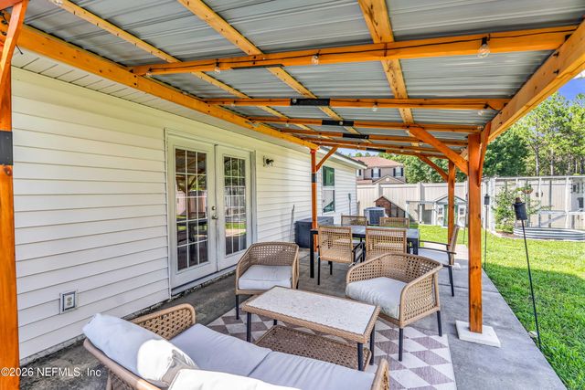 9639 BEMBRIDGE MILL Drive, Jacksonville, FL 32244