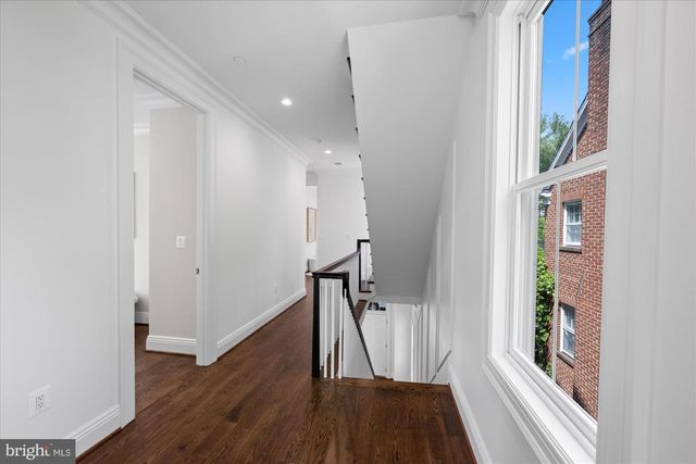 4631 49TH ST NW, Washington, DC 20016