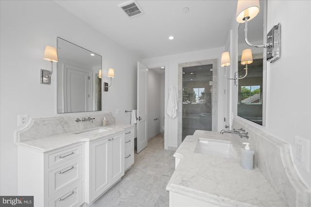 4631 49TH ST NW, Washington, DC 20016