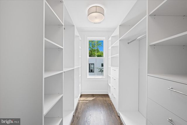 4631 49TH ST NW, Washington, DC 20016