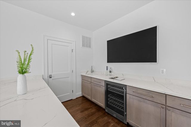 4631 49TH ST NW, Washington, DC 20016