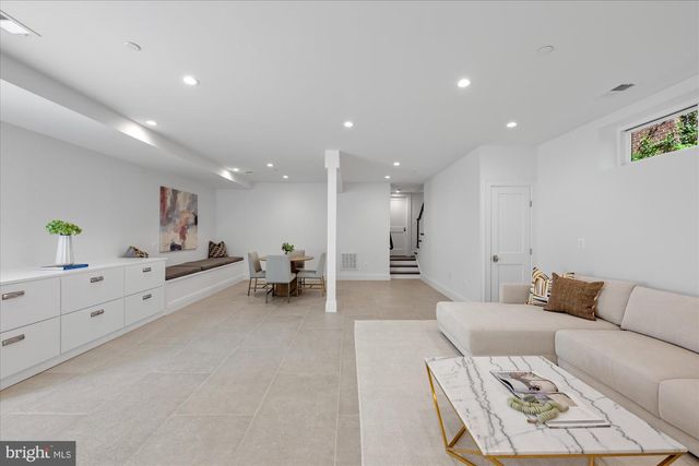 4631 49TH ST NW, Washington, DC 20016