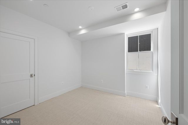 4631 49TH ST NW, Washington, DC 20016