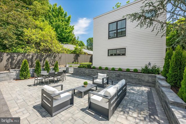 4631 49TH ST NW, Washington, DC 20016