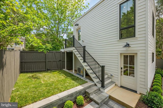 4631 49TH ST NW, Washington, DC 20016